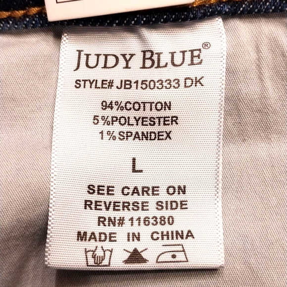 Judy Blue NWT Women's High Waist Tummy Control Shorts Size Large Dark Blue - Picture 5 of 10